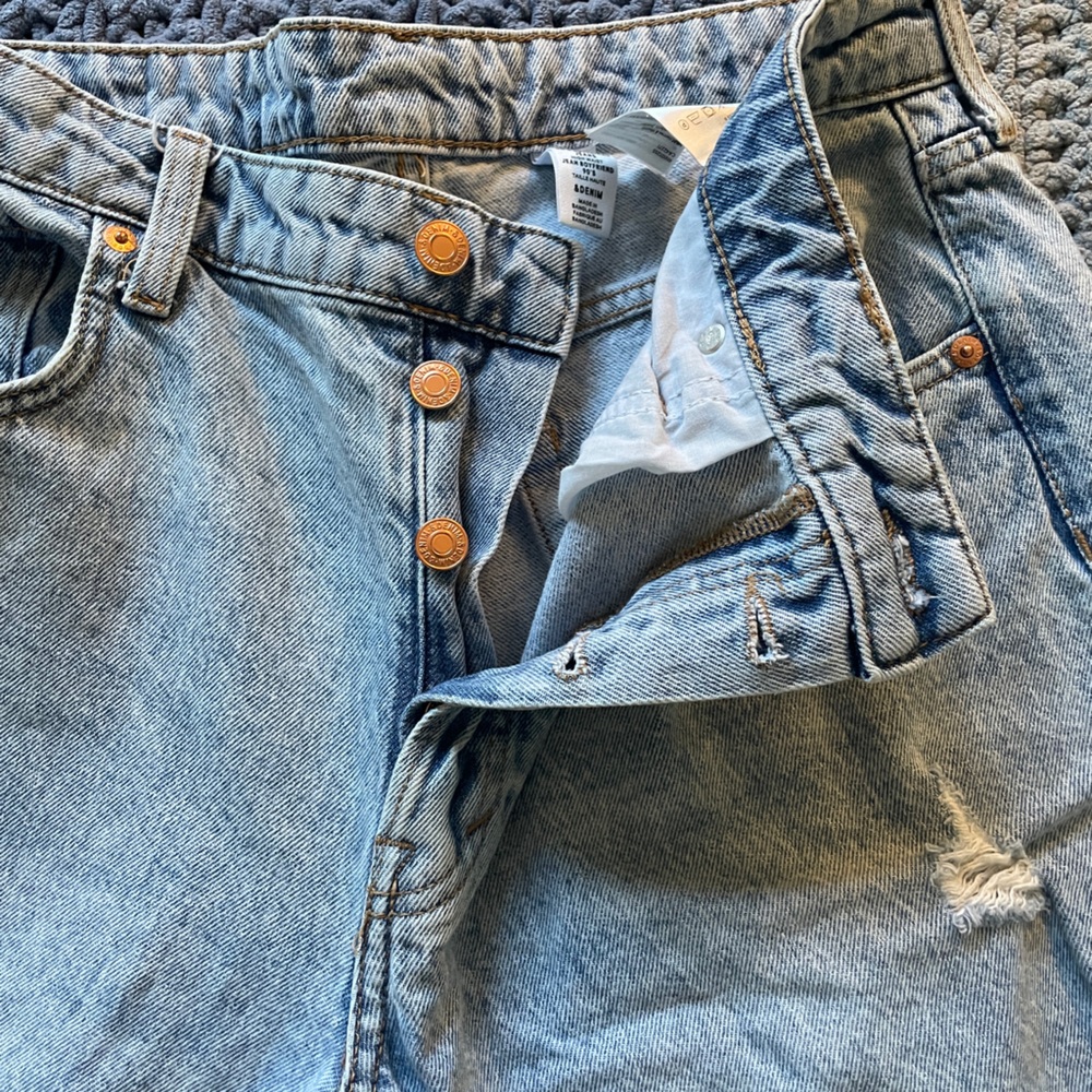 &Denim Straight Leg Button Fly Distressed Jeans
